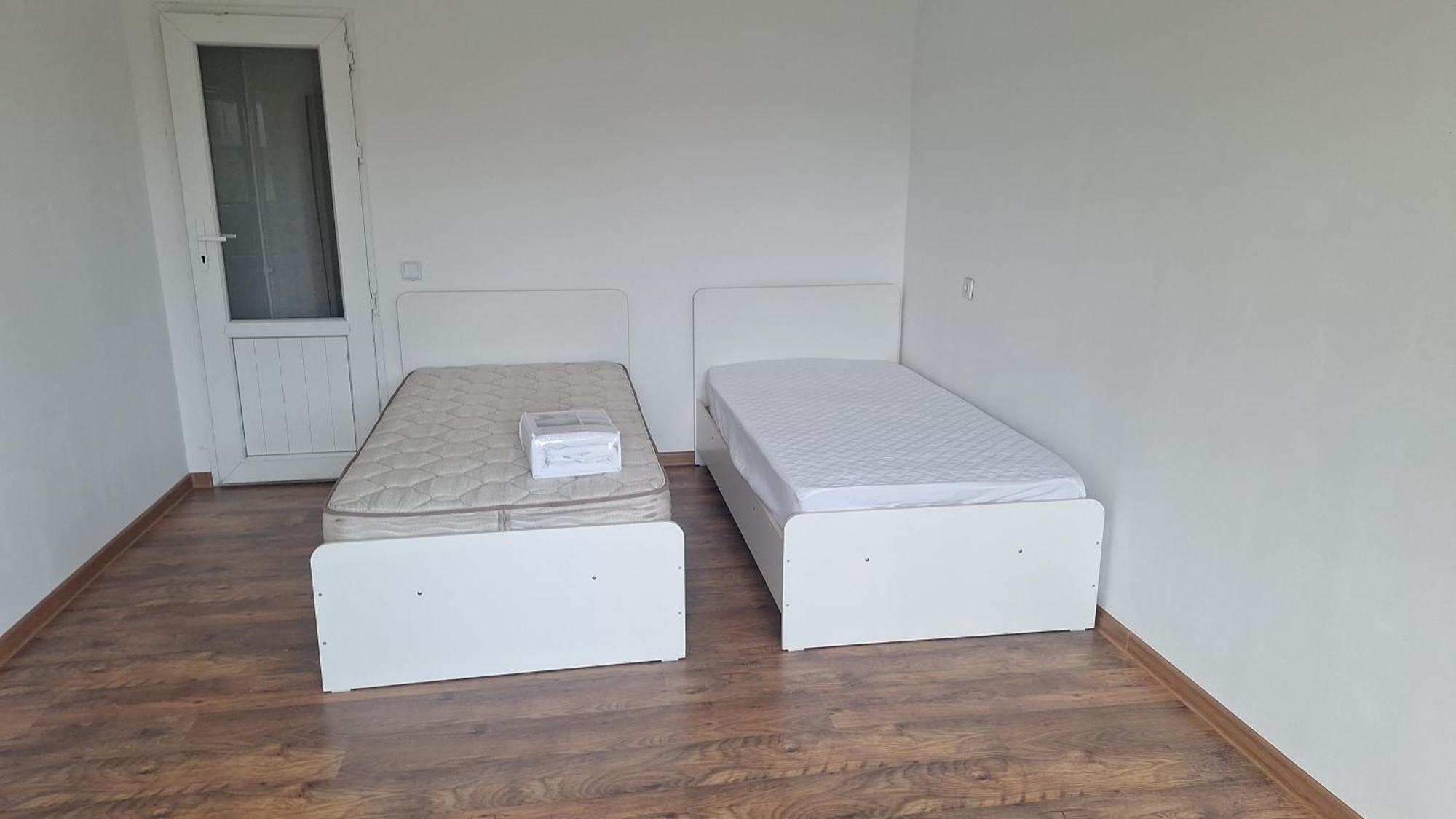 Тепло Юга Hotel Osh Buitenkant foto